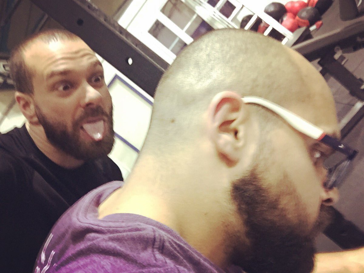 DannyFrench6's tweet photo. Should i be taking this more seriously? #gym #trainning #trainingday #crossfit #norwich #beard #peak #fitness #lifestyle #manlove #personaltrainer #fitfam #crossfitspitfire #henchnutrition @HenchNutrition https://t.co/F6a7BxjJss