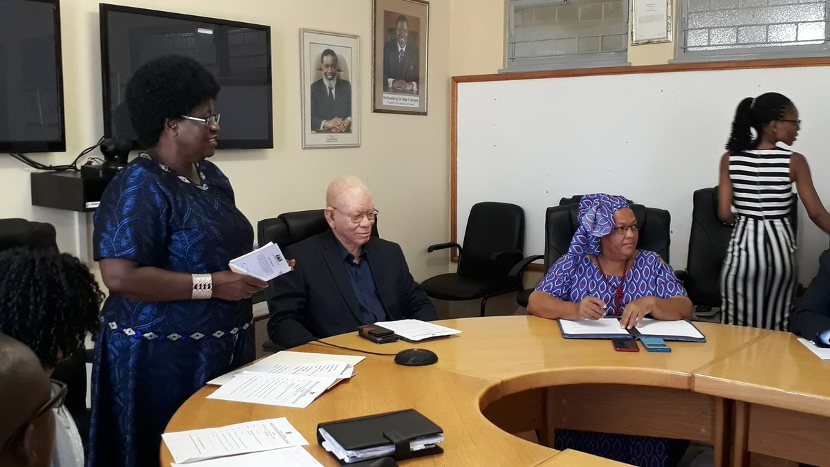 RCHardap's tweet photo. Hon. Minister, Dr. Kameeta and his Deputy of Poverty Eradication and social welfare visited Hardap Region for the foodbank roll out program and busy conducting training to the street committee members. The training commence today untill Friday. https://t.co/IcFjm9srIY