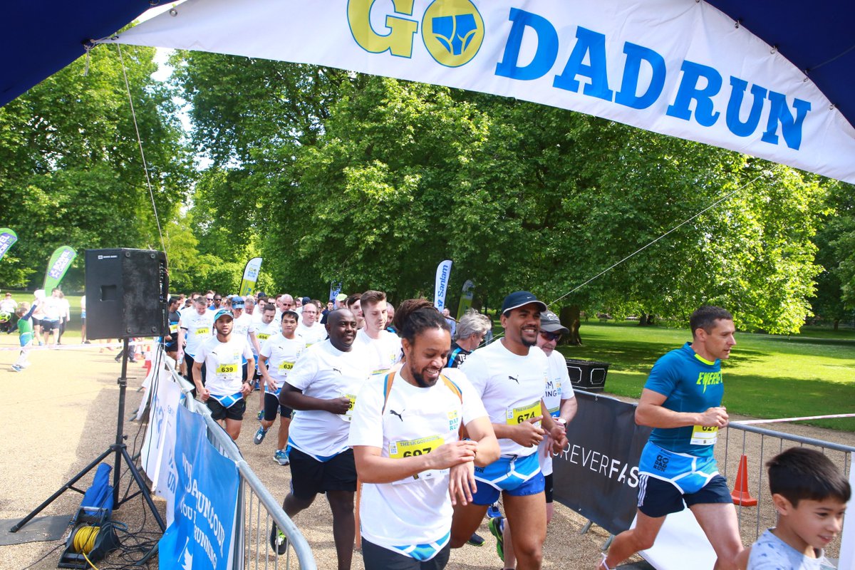 godadrun's tweet photo. We'd like to give a massive thanks to everyone who has supported #GoDadRun since 2013. We've decided to rest the project in 2018 but are definitely returning in 2019 & will post more info at a later date ! @ColinJackson @packersuzanne @jamiebaulch @SianWeather @MarkFosterSwim https://t.co/jC4NhLtgza