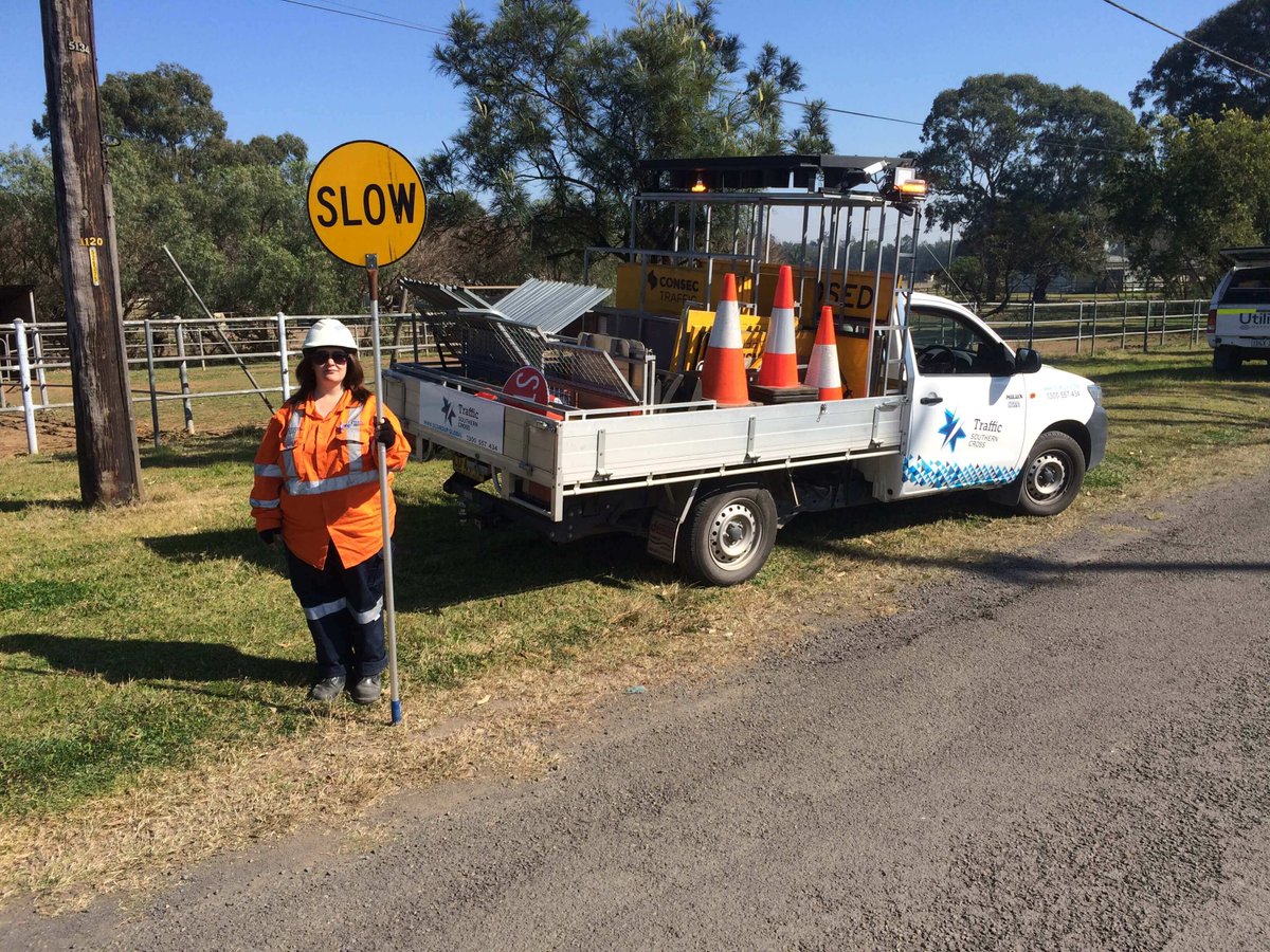 SCGroupTM's tweet photo. Our traffic control services are fully accredited and are available all year round. https://t.co/eQXkq8AIrC #SouthernCrossGroup #TrafficControlServices #TraffiController https://t.co/delEqWn5Xb