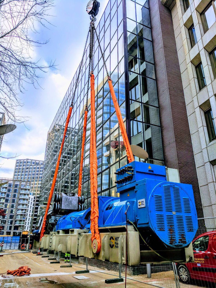 CityLifting's tweet photo. #nofilter needed for our #Beautiful 350te #Liebherr!! 😀
Lifting a 25te #generator 👏 great work @citylifting!!
#heavycranes #heavycrane #crane #glorious #cranes #cranepic #cranehire #cranegame #cranesinthesky #red #februaryfun #busy #weekend #contractlift #cranelife @Liebherr_GB https://t.co/1SzWSWqv4c