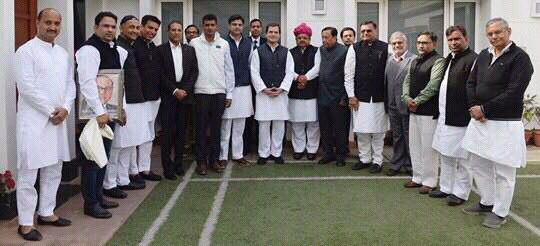 Today @OfficeOfRG met and conveyed his wishes to the Newley elected MPs <a href="/RaghusharmaINC/">Dr. Raghu Sharma</a> , <a href="/DrKaranSinghMP/">Dr Karan Singh Yadav</a> and MLA <a href="/dhakadcongress/">Vivek Dhakad</a> . 

<a href="/SachinPilot/">Sachin Pilot</a> <a href="/RameshwarDudi/">Rameshwar Dudi</a>