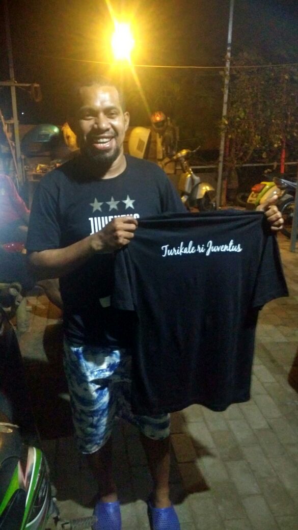 jcichaptermaros's tweet photo. Yg dapat pulsa 25k dan kaos Turikale ri juventus. selamat ade boas... Rejeki tdk lari kemana 👏👏👏👏 https://t.co/w7JmhdyfPE