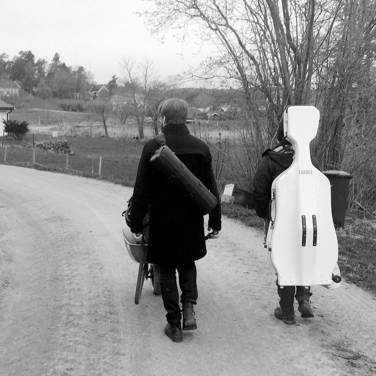 lemurfm's tweet image. Lemuria was born on the island Veierland. Drawing inspiration from Luigi Nono and the myth of Lemuria, we created a new piece for the Borealis festival in Bergen almost a year ago. We are very excited about performing it this weekend at the National Museum - architechture in Oslo