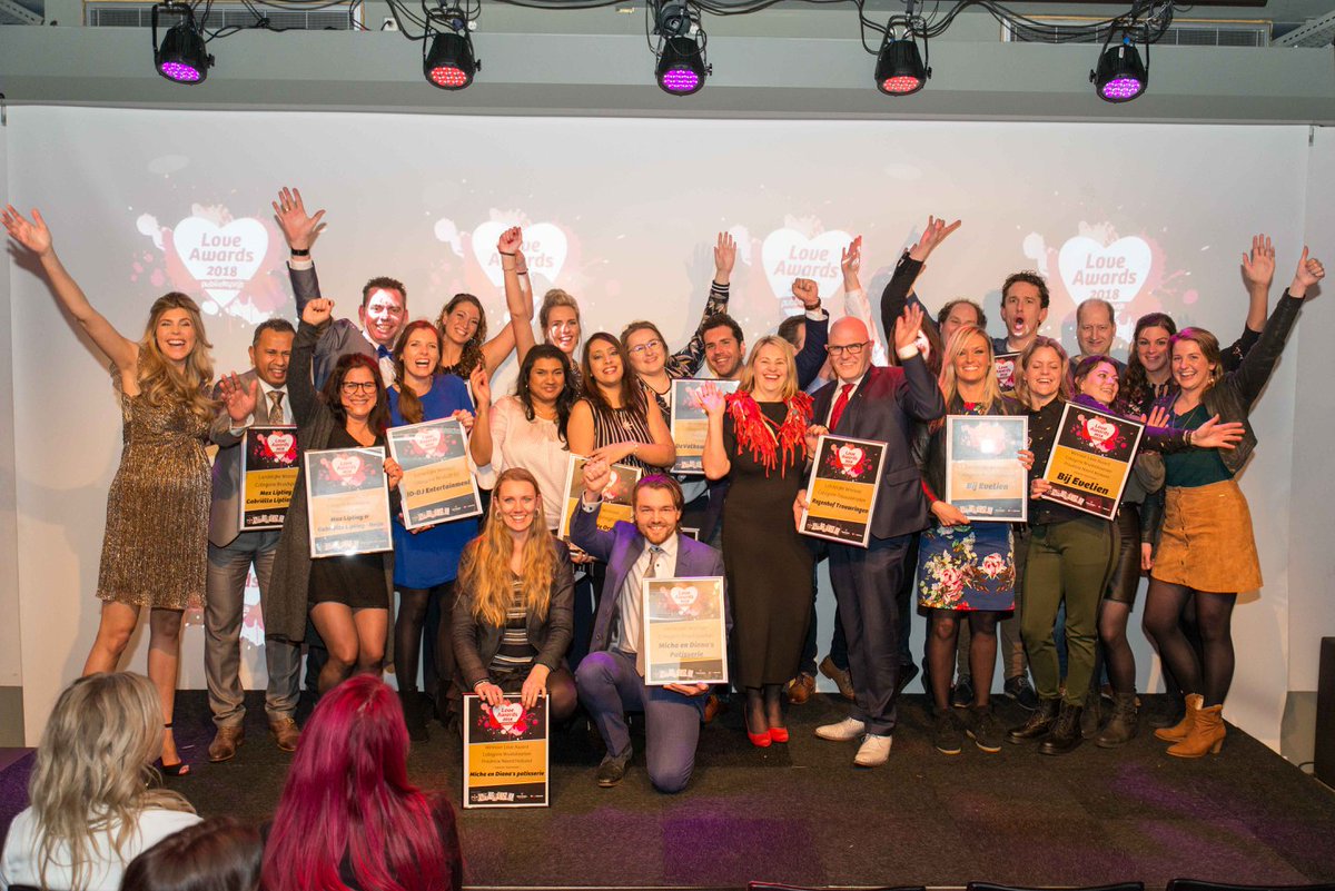 Weet jij al wie de winnaars zijn van de Love Awards Publieksprijs? huwelijk.nl/magazine/13-al… <a href="/LoveawardsInfo/">Love Awards Publieksprijs</a>