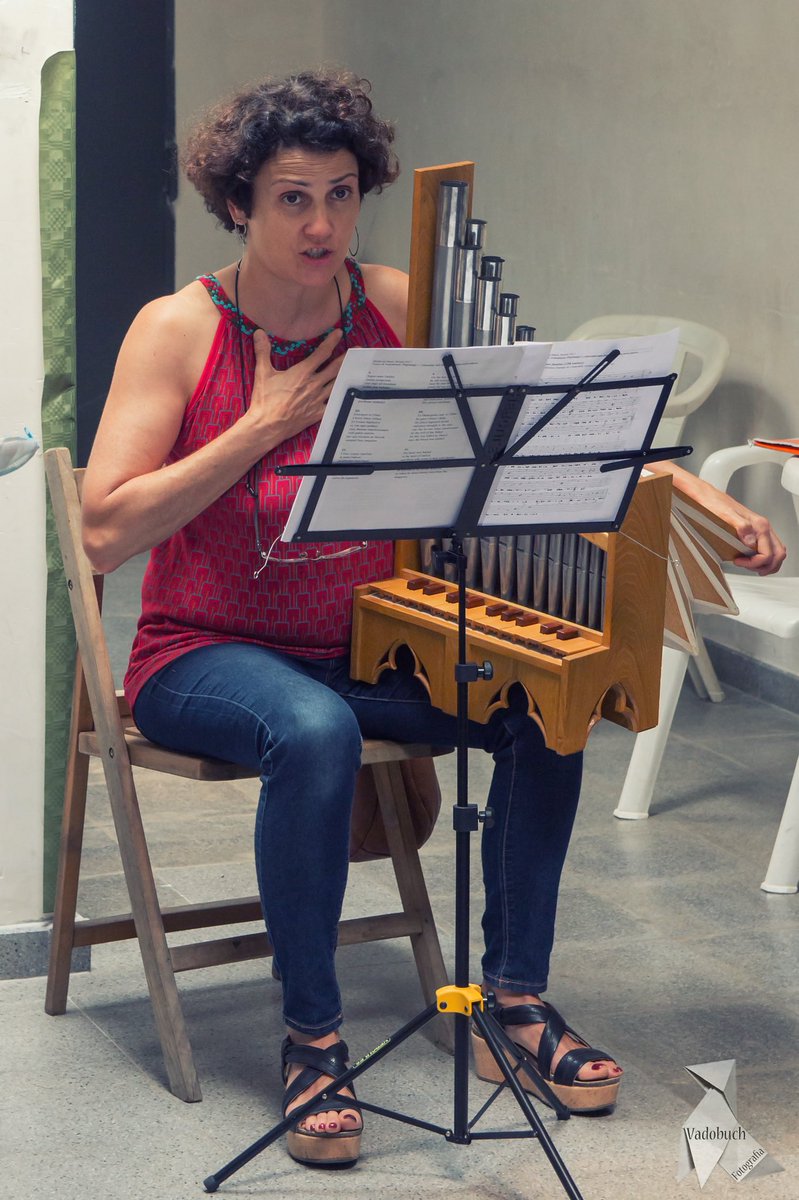 Registration open! “Voies & Instruments” #citole #portativeOrgan #harp #musa #psaltery #frestel #percussion #vielle #voice #guitern medievalmusicbesalu.com