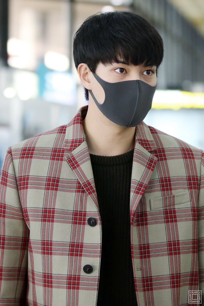 cnblue_square's tweet photo. 20180131 GMP > HND 4P update #이종현 #leejonghyun @cnbluegt

🍄🍄🍄

https://t.co/Ov8YOdFgr7 https://t.co/odALr51y0S