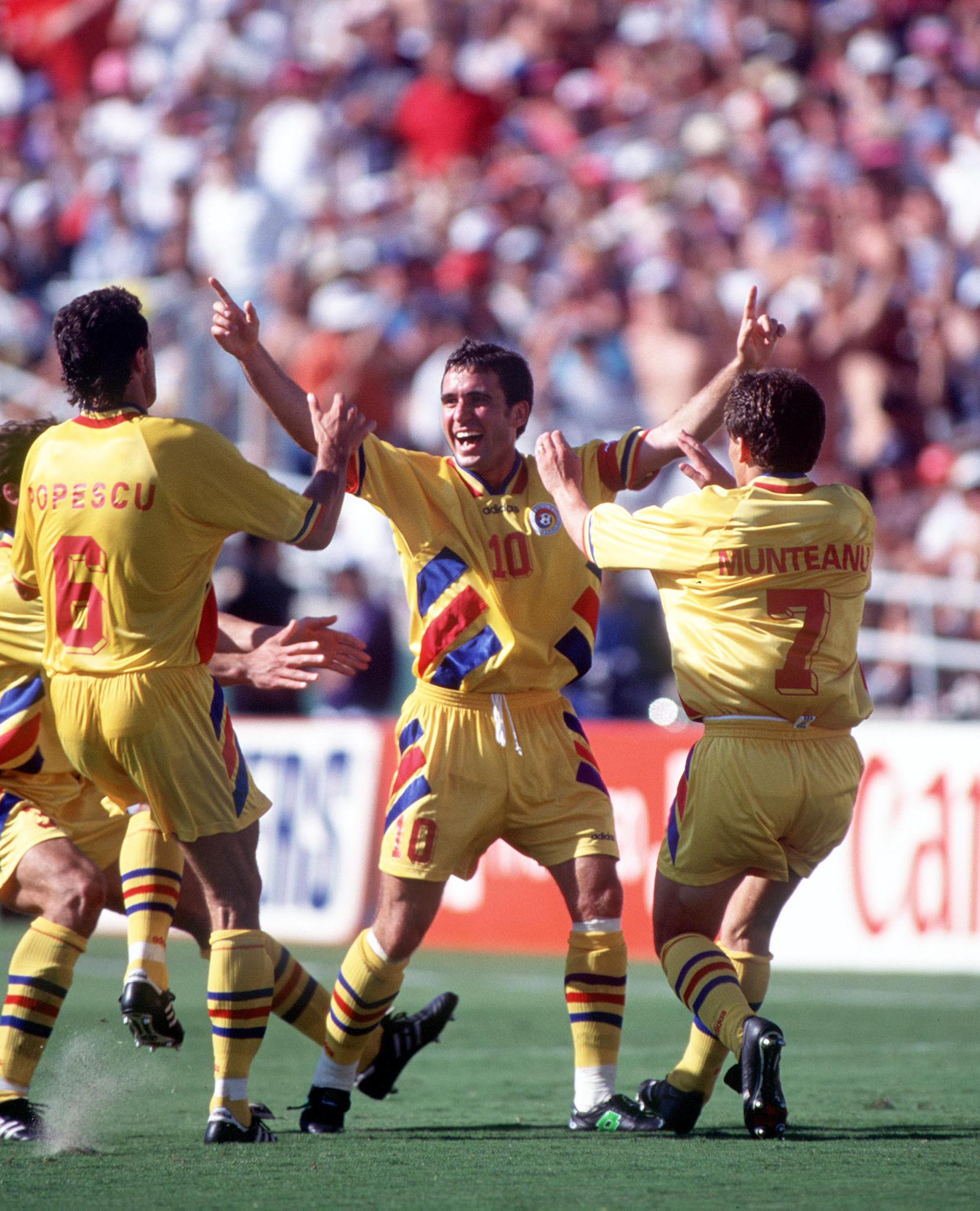 FIFAWorldCup:  1990   1994   1998 Happy birthday to  hai_romania legend Gheorghe Hagi! 