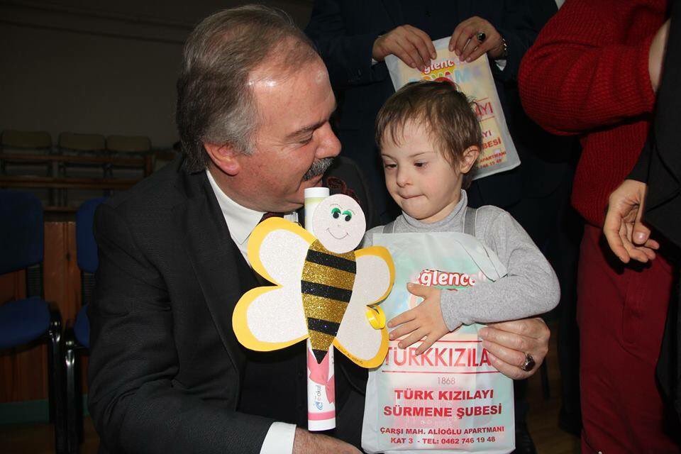 İşleriniz yolunda, gönlünüz sevgi dolu olsun. 
Hayırlı haftalar.