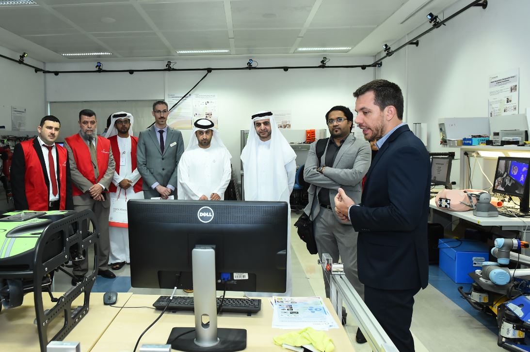 جزء من فعاليات أسبوع الابتكار في #جامعة_خليفة اليوم في مركز اتصالات – بريتيش تيليكوم للابتكار #إبتك ومعهد جامعة خليفة للروبوتات. #الإمارات_تبتكر

Part of the Innovation Week activities today at our Robotics Institute and the Emirates ICT Innovation Centre, #EBTIC
#UAE_Innovates