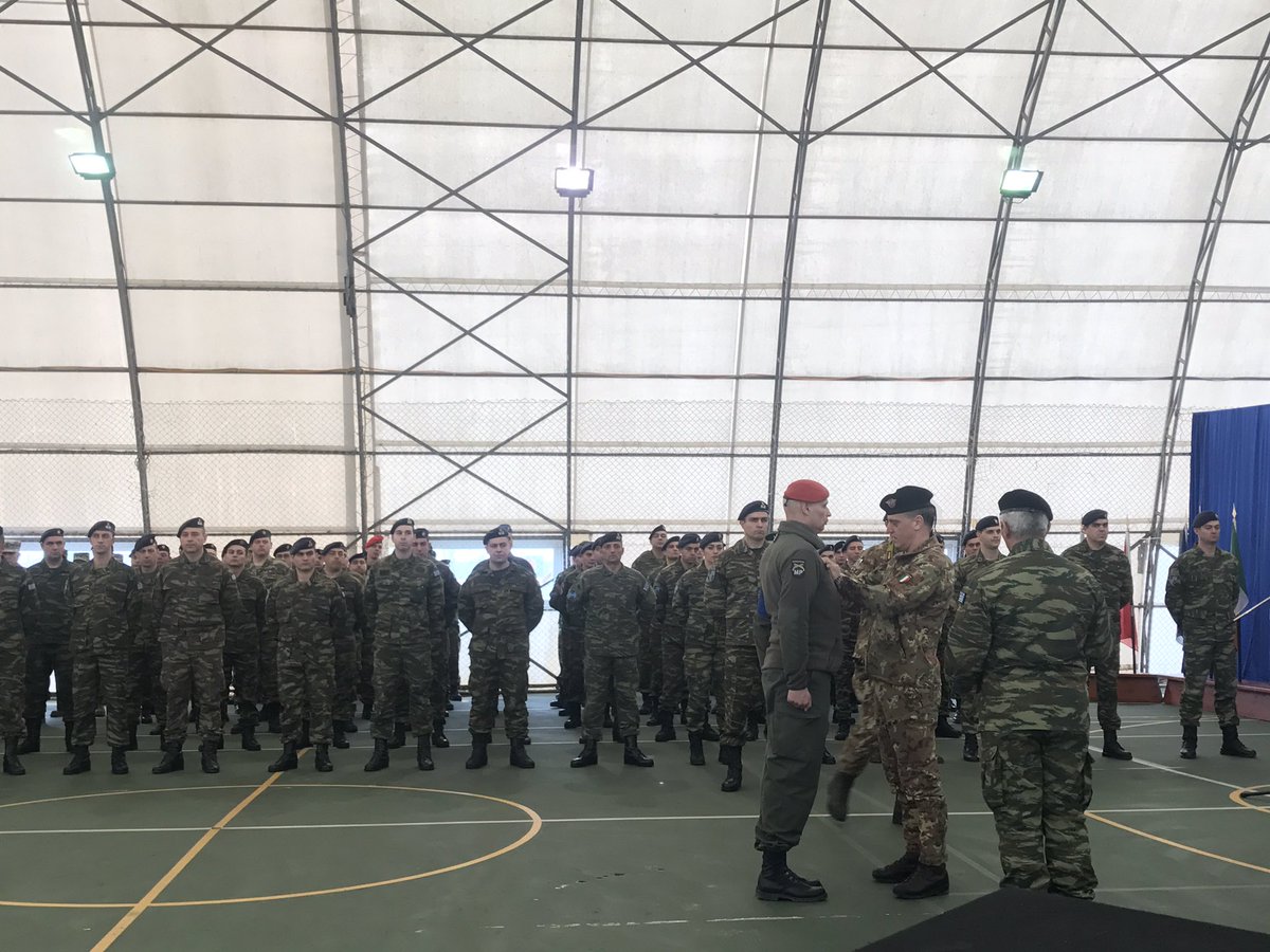NATO_KFOR's tweet image. COMKFOR, MG CUOCI is awarding troops from 13 KFOR contributing countries with the #NATO medal 
#WeAreNATO #EnduringCommitment