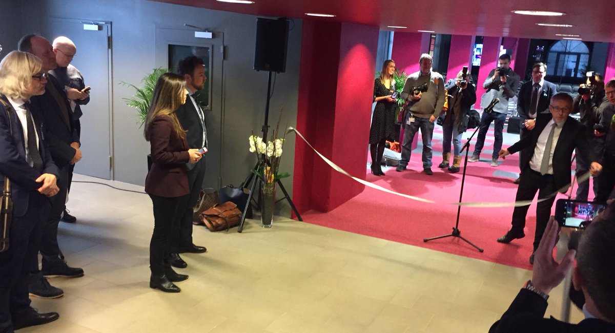 Offisiell åpning av Norwegian Catapult Centre innen Manufacturing Technology med næringsminister Torbjørn Røe Isaksen og #NCERaufoss. Gratulerer med dagen!