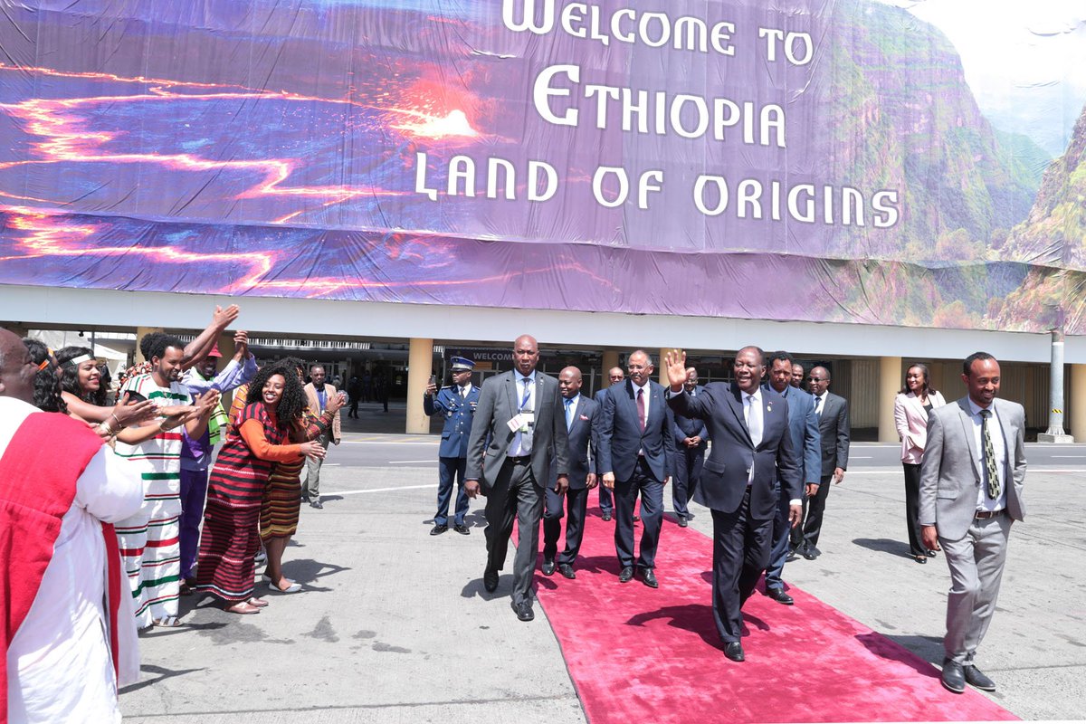 AOuattara_PRCI's tweet image. J’ai pris part au 30e Sommet de l’Union Africaine, qui s&apos;est tenu à Addis-Abeba en Ethiopie, les 27 et 28 janvier 2018.
web.facebook.com/Presidencecote…