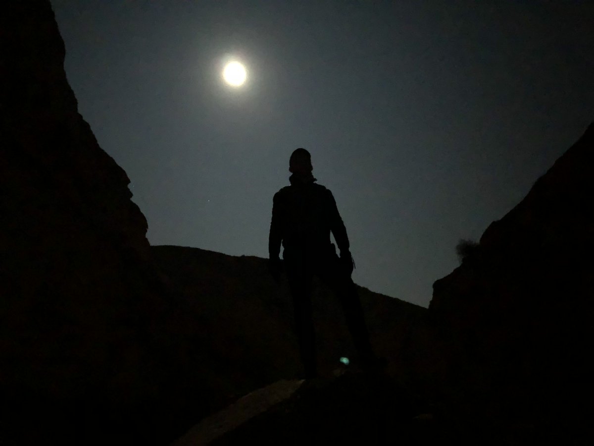 fivetothrive's tweet image. One good reason to keep fit #walking or #cycling is to get away from it all and explore great beauty in nature.#fivetothrive