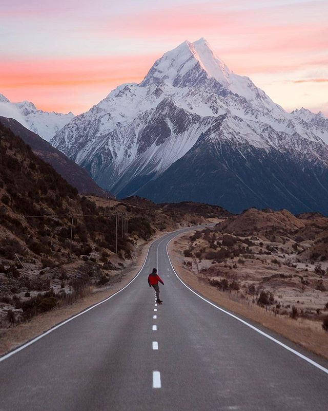 mthr_world's tweet photo. Mount Cook National Park

by: @karl_shakur

#mountcook #nz #travelawesome #hiking #naturelovers #naturegram #modernoutdoorsman #nature_seekers #nature #travel #wanderlust #natureporn #nature_obsession #naturelove #theoutbound #landscapelover #landscapehu… https://t.co/VPwOUf8j1o https://t.co/25kKkwLVt5