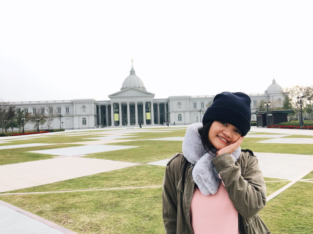 SillyChely's tweet photo. Taiwan Tour 2018 🇹🇼💕 https://t.co/tYSfbIgltw