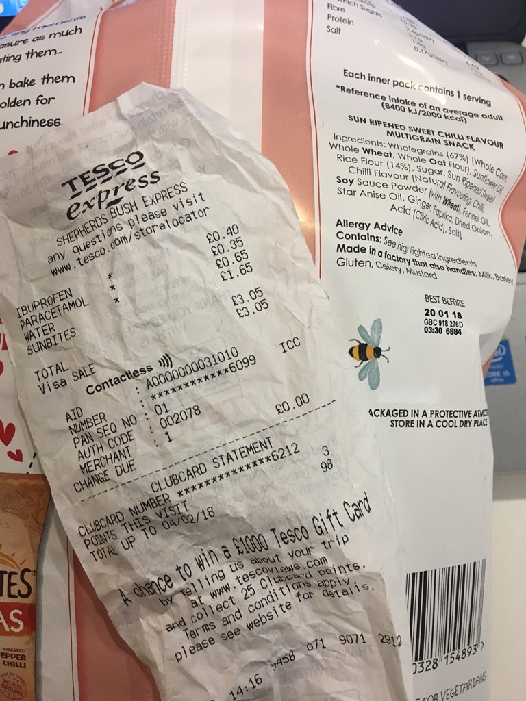 jacksonkates's tweet photo. @Tesco #WhiteCity #ShepherdsBushExpress Just paid full price for a multiple pack of @WalkersSunbites to find they are out of date!!!! #NotAcceptable https://t.co/lcE8RK7oYg
