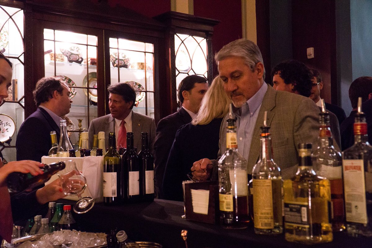 sol_vis's tweet photo. Thanks to @MDVSEIA and @SidleyLaw for co-sponsoring last week’s solar industry welcome reception in Richmond. 

SOL VIS is excited to be a part of Virginia’s growing renewable energy sector in 2018, and we look forward to supporting our colleagues throughout the coming year. https://t.co/Jw9w9P7XPw
