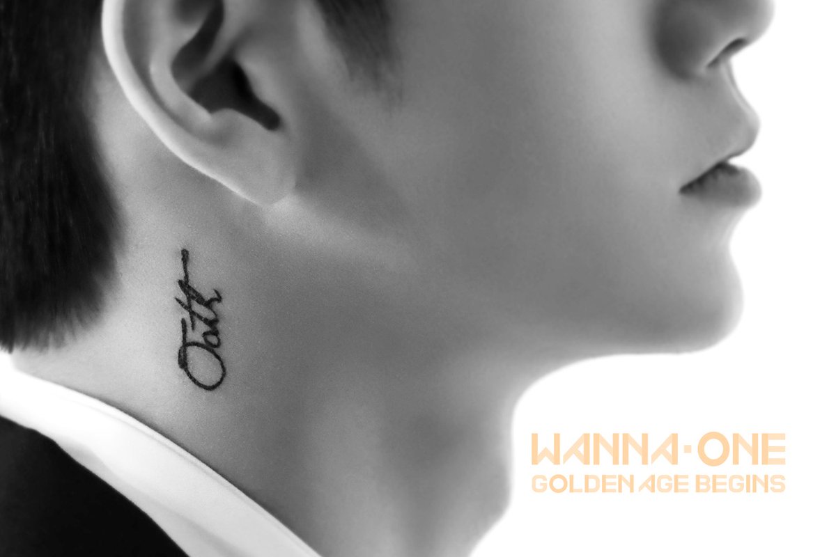 only_you_ong's tweet photo. Wanna One l 2018 Golden Age Begins
#옹성우 ✨

드디어!!
옹군의 공식 티저사진이 나왔습니다🙌🙌🙌

Oath; 맹세, 서약

공식 인스타그램과 페이스에 좋아요와 댓글 마구마구 남겨주세옹❤

👇Facebook👇
https://t.co/D6xPWIw1KR

👇Instagram👇
https://t.co/PxeczB3Cik https://t.co/nkYPzL0GnE