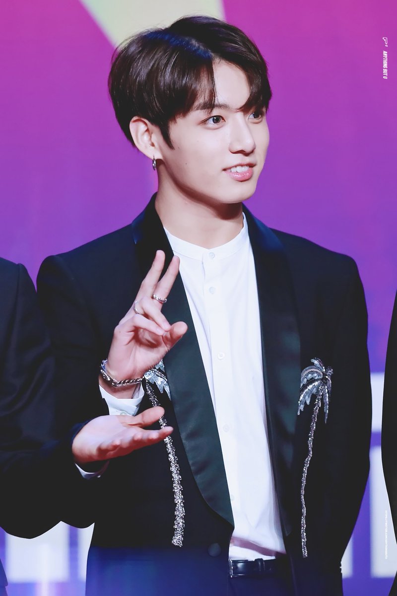 AnythingButu's tweet image. 171201 MAMA
#정국 #JUNGKOOK
@BTS_twt