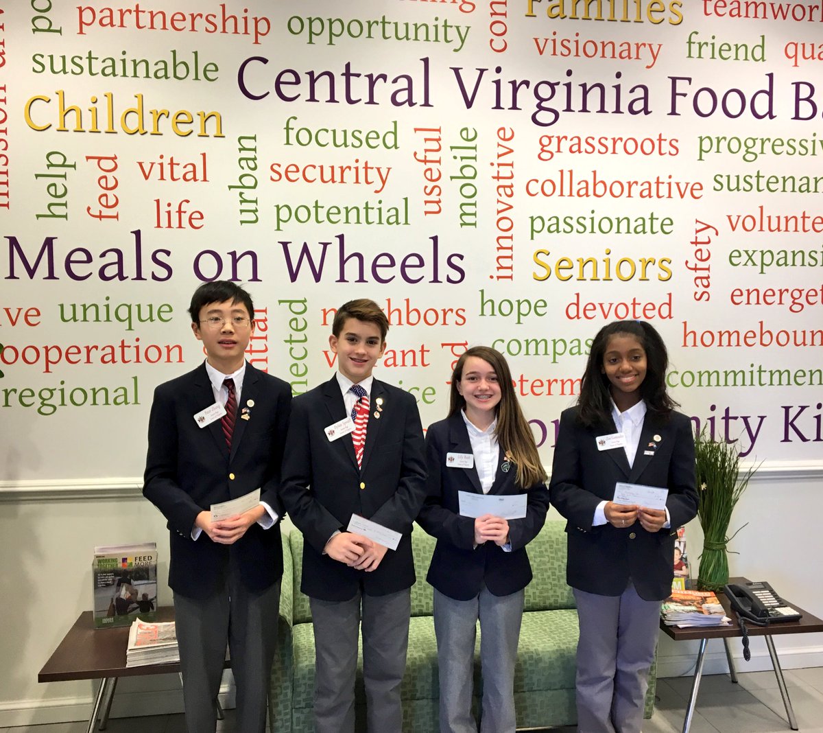 FeedMoreInc's tweet image. Big high-fives to the #SenatePage class for dropping off a substantial gift to us this morning that will help us provide more than 3,700 meals to neighbors in need! We’re so grateful to have the support of this year’s #VirginiaSenate Page class.