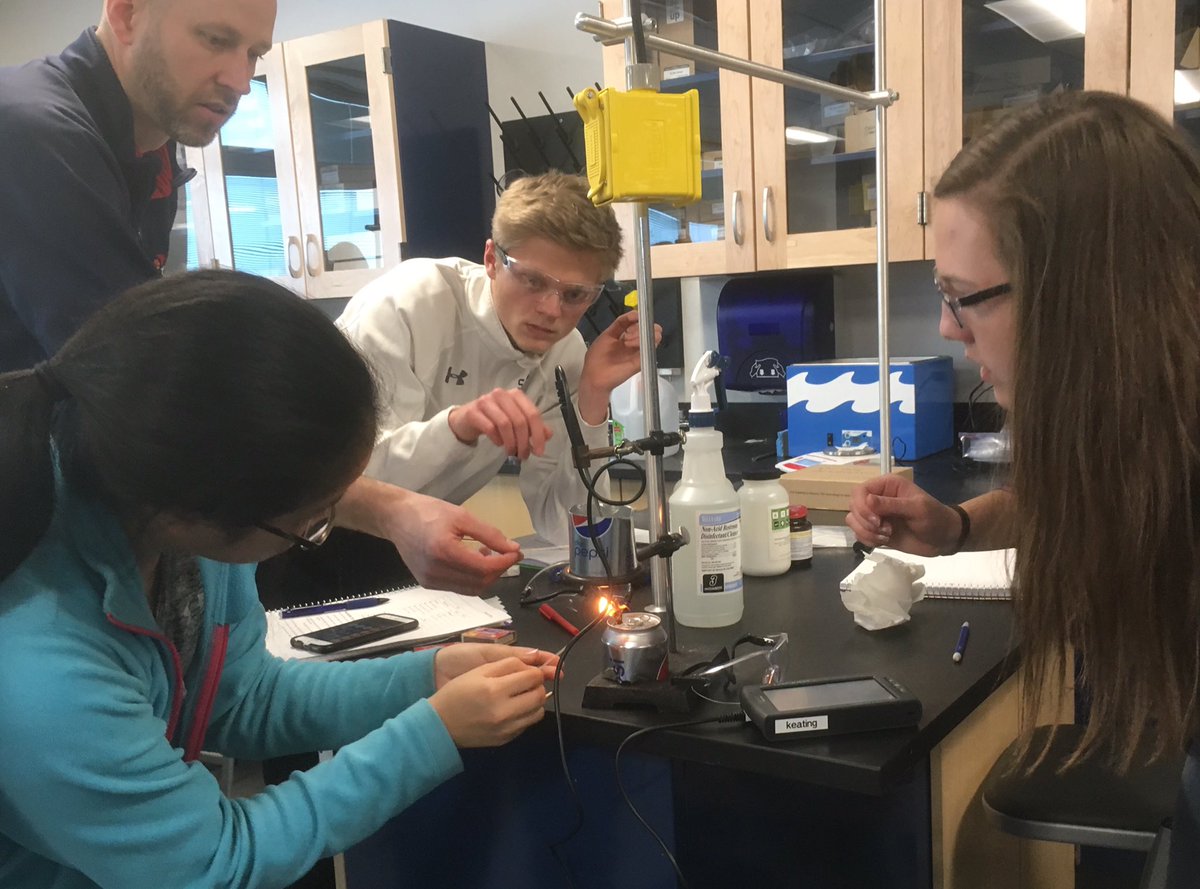 JMMaldonadoP's tweet photo. Reflections on instructional highlights from last week: Mr. Keating supporting students as they determine which food provides the most energy...by burning it! #SPPSinspiredlearning #innovation #collaboration https://t.co/e3ChVbPIUY