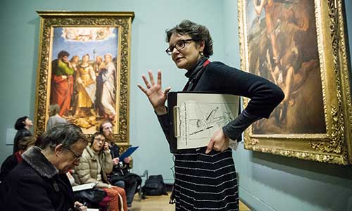 Handicap_fr's tweet photo. Musée du Louvre : une semaine dédiée au #handicap https://t.co/jjMDREYuqE https://t.co/tAdqiRxj2V