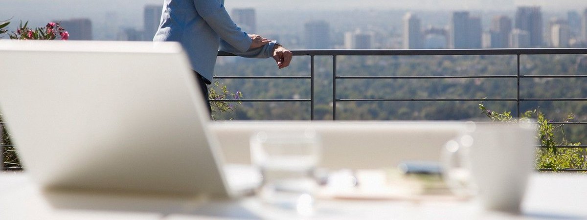 IE_Channels's tweet photo. Is It Possible To Run A Completely Remote Business? https://t.co/tQT3Nx5Vs2 #HumanCapital #Digital https://t.co/b6ofHICxLv