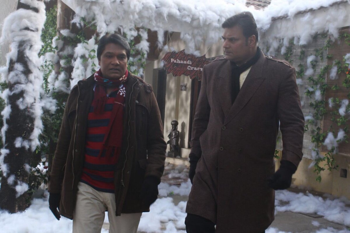 CID21Official's tweet photo. Sometimes CID says “freeze!” And sometimes CID freezes :) teaser images from coming episodes:) https://t.co/GXCYRowfaS