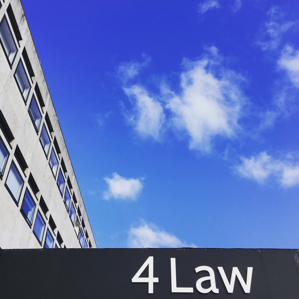 james_parish's tweet photo. @iCLICsoton @UCamCIPIL @UoSLawSchool @eLAWnora @SophieStallaB Photo I took at @iCLICsoton beautiful day. Thank you for the invite @eLAWnora https://t.co/MO8JywF2YY