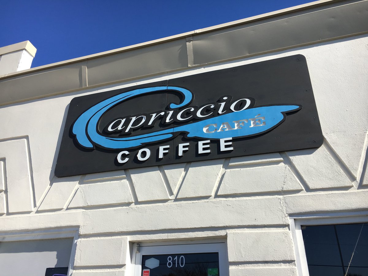 DestinFWB's tweet photo. On your way to the beach, stop by Capriccio cafe! They're a locally owned Italian Cafe in the heart of Destin. They celebrate #WorldNutellaDay every day with their #Nutella crepes! https://t.co/G6SVIsNsjt #LoveFL https://t.co/PwCozzzY5S