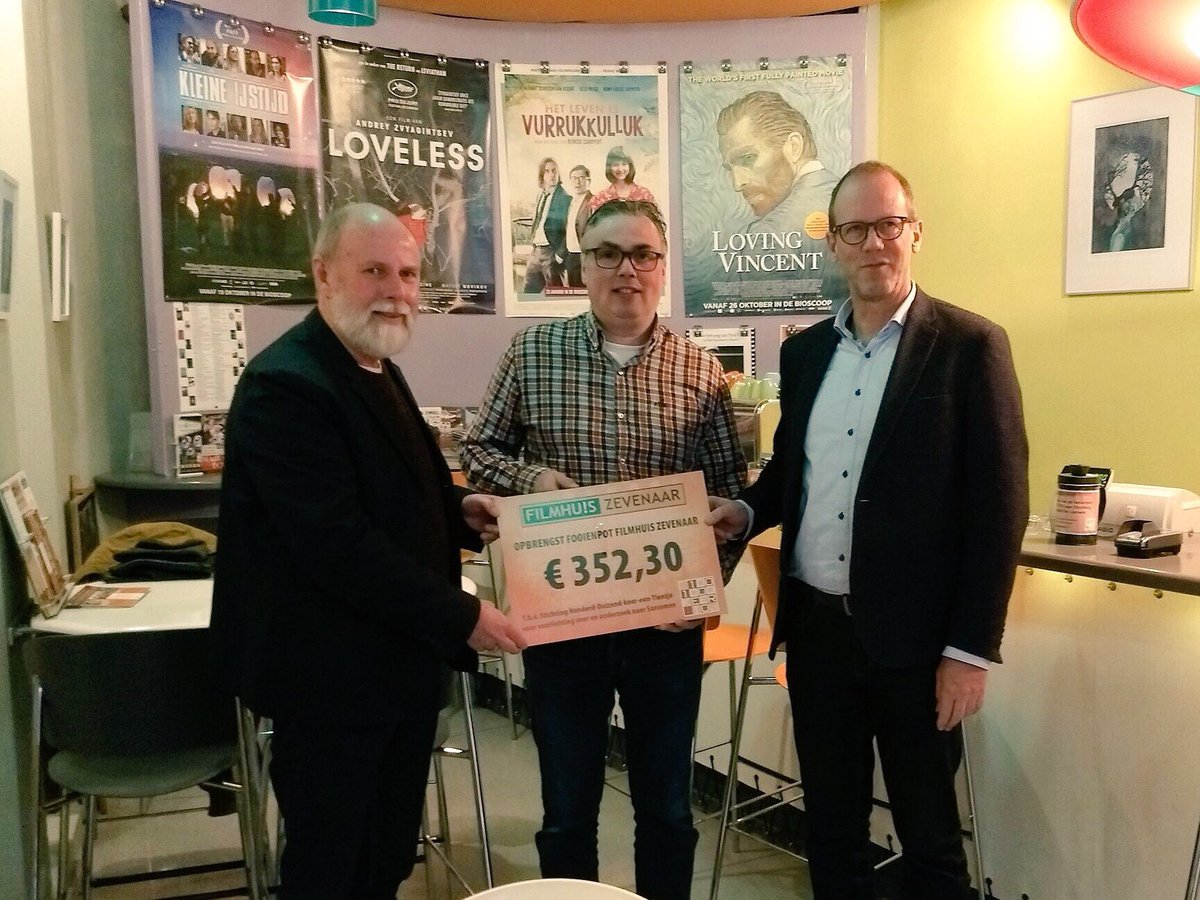 stichtinghdkt's tweet photo. Wij bedanken Filmhuis Zevenaar voor hun geweldige donatie! https://t.co/PsM3WqemuP #fooienpot #samensterktegensarcoomkanker https://t.co/CKLrBpDw5d
