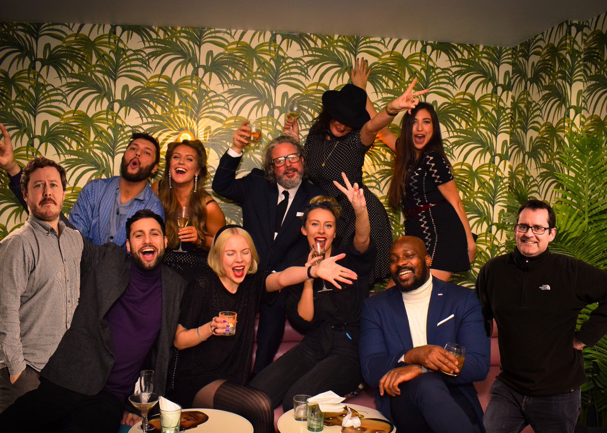 adam rolfe (@wesellmoonboot) | Twitter