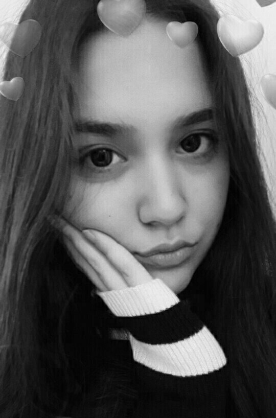 nojamsjim's tweet photo. ●i see ocean
i see desert
i see the world
everything is the same thing but with different name● #ARMYSelcaDay https://t.co/JDpNzo1kwV
