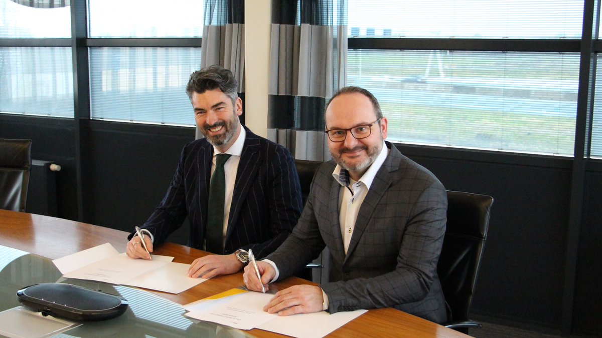 Marcommit's tweet photo. .@HSO_NL biedt nieuwe oplossing voor digitale #factuurverwerking, dankzij de nieuwe samenwerking met #ISProjects. Leet het bericht hier: https://t.co/Tg8lez8HdF https://t.co/rjFvwuSeo5