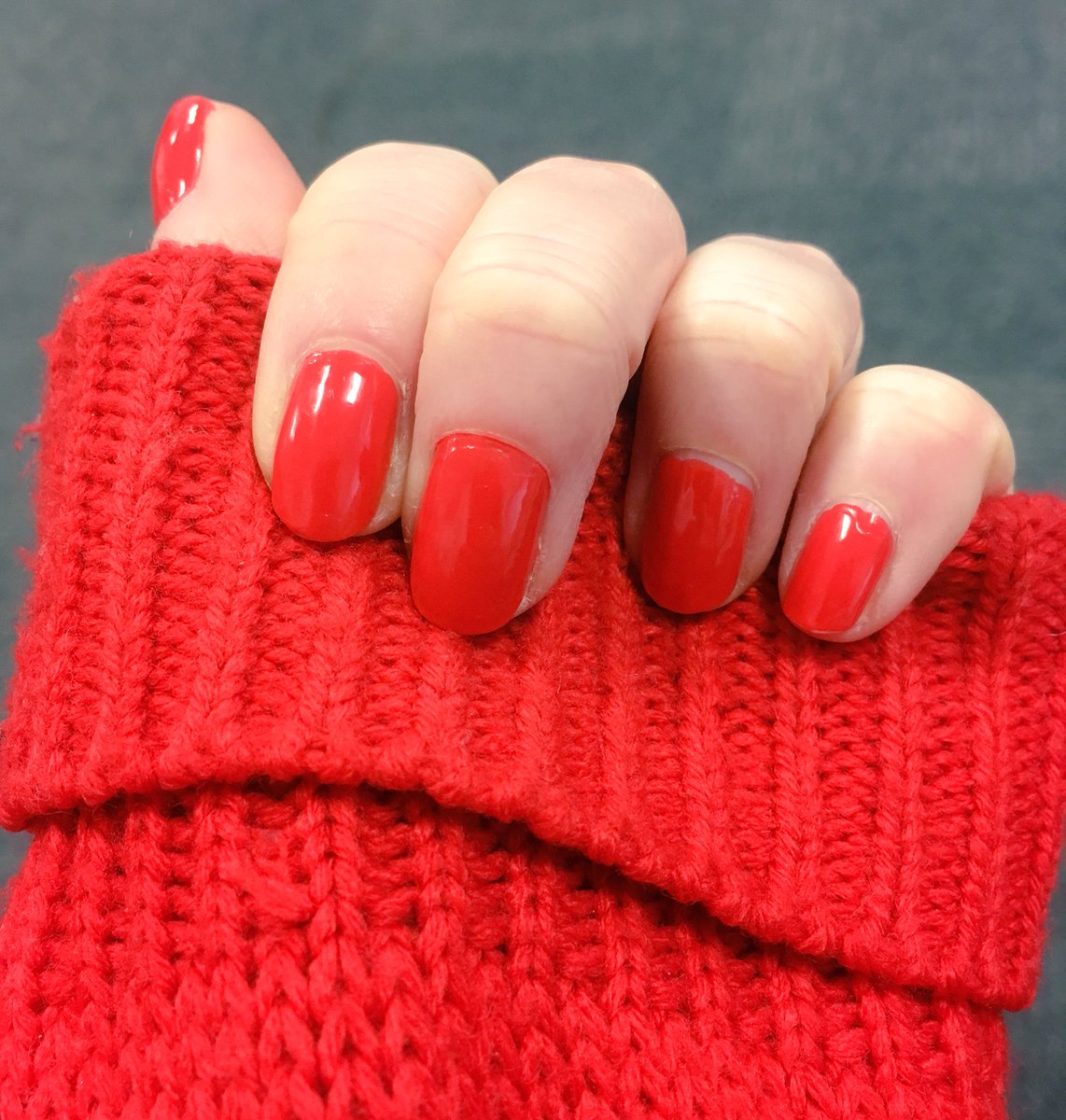 helen_undy's tweet photo. #matchmatchy @bronwends #coordinationiskey https://t.co/7h40rIpq11