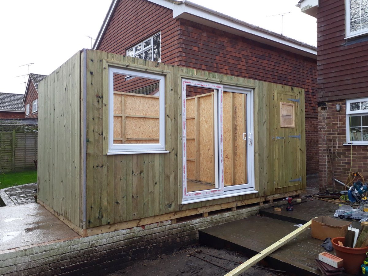 NFFTimberBuild's tweet photo. One of our bespoke #gardenoffices for a marketing business with an additional utility room on the side. #MondayMorning #Horam https://t.co/IZyP5JRv5c