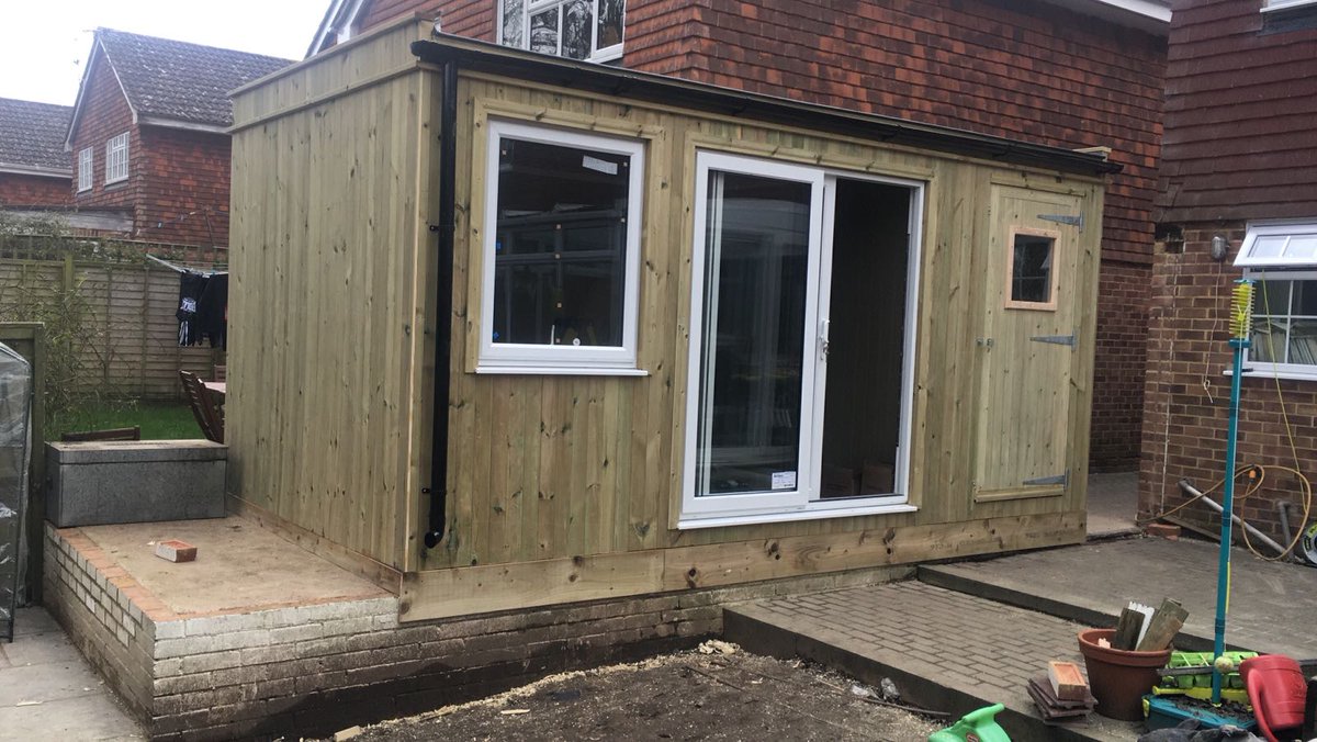NFFTimberBuild's tweet photo. One of our bespoke #gardenoffices for a marketing business with an additional utility room on the side. #MondayMorning #Horam https://t.co/IZyP5JRv5c