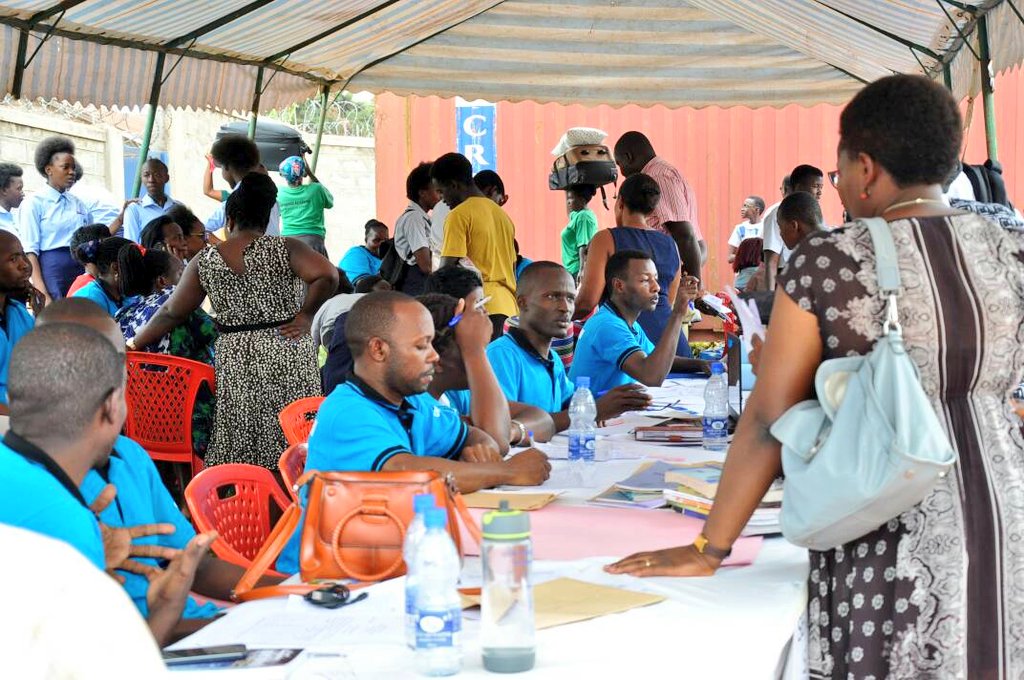 GreenhillUg's tweet photo. The students today are reporting in large numbers. We would like to thank all the parents and guardians who have managed to bring through their children today.
They are in extremely good hands now. #GHAStudents https://t.co/EFqhUaMNhL