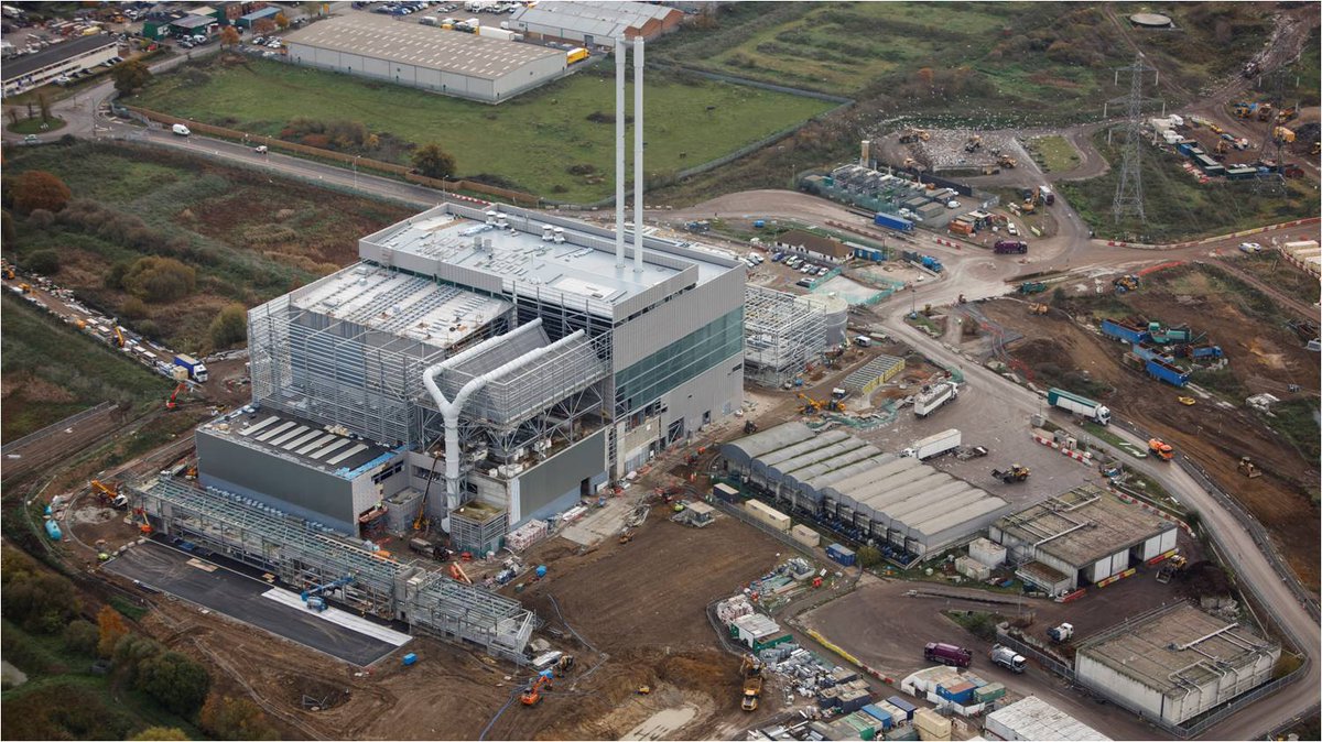Construction latest: #BeddingtonERF commissioning sees all components switched on in isolation and tested to ensure stringent safety levels. ow.ly/Fses30icBWw