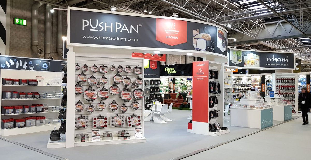 Visiting #Springfair2018 today? 
Come see us on stand 10 D05-E04 to try out our 100% leak proof &amp; watertight #bakeware with patented silicone seal. #NEC #Birmingham