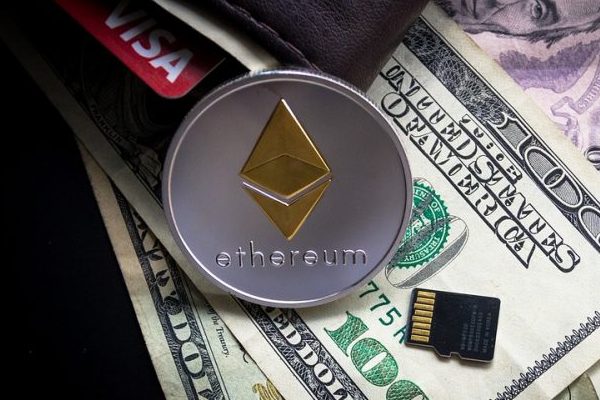 CryptoDaily_EU's tweet photo. Ledger pronašao slabu točku u svom proizvodu https://t.co/nwEirTERmC https://t.co/ipgyr8Le0X