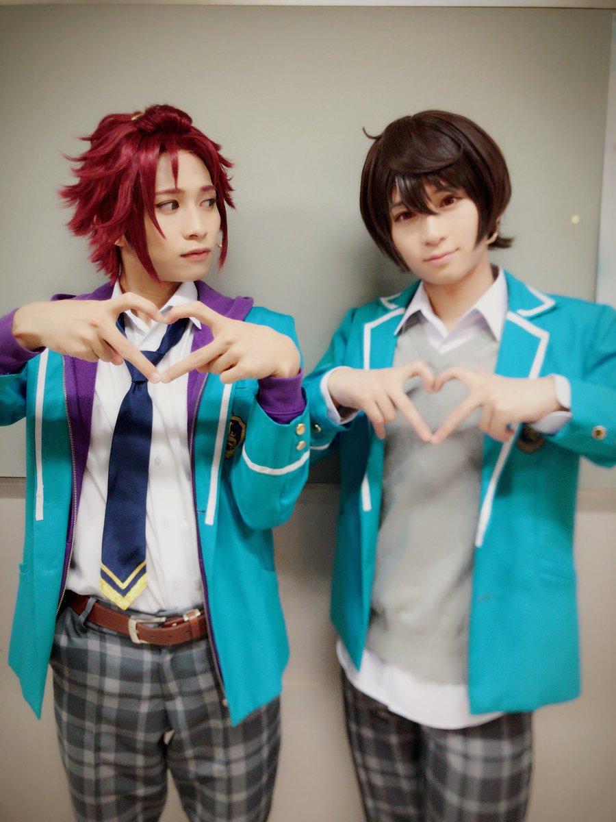 ara_mackey's tweet photo. ブログを更新しました。
「あんステ TSF大千秋楽 そして誕生日。 」
https://t.co/81F3Cfzhz1

全23公演。
そして誕生日を祝って頂き。
ありがとうございました！！

ふぁあ、ふ…zzz https://t.co/91PDbu0swY