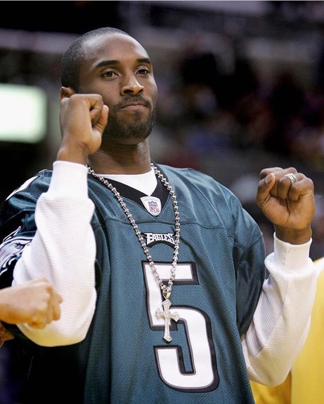 xavigispi23's tweet image. Goat knows what's up... #beanBryant