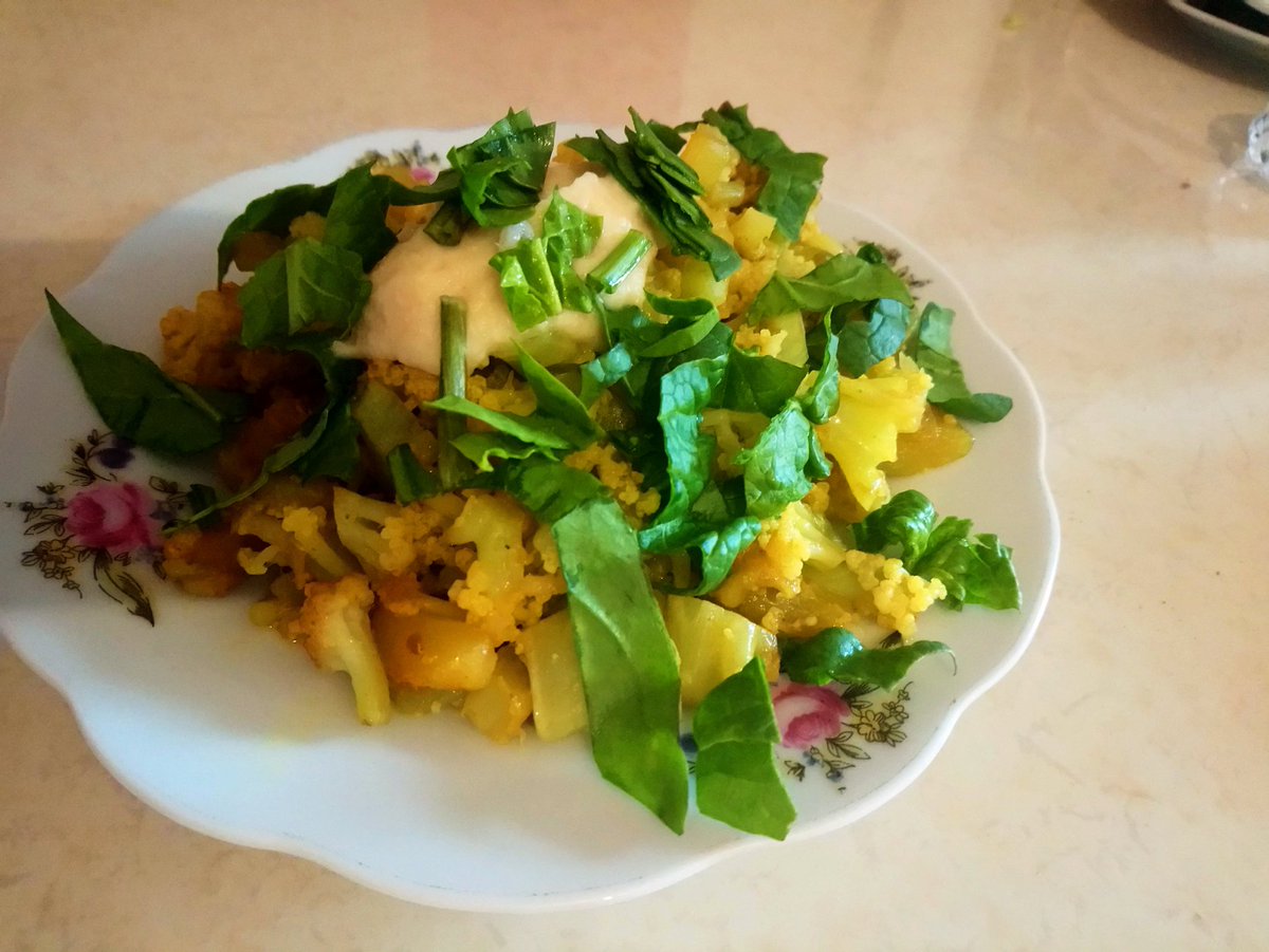 Girltopic_com's tweet photo. Just made a delicious meal. Everything from scratch 😍

#vegan #veganlunch #veganrecipes #delicious #recipes #healthyrecipe #RecipeOfTheDay https://t.co/k1kw8oRqK4