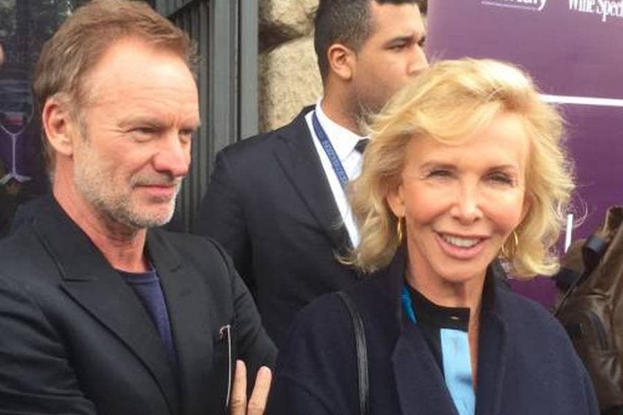 Sarà un #BenvenutoBrunello ancora più internazionale, Sting sarà a #Montalcino  il 17 febbraio per affiggere la piastrella a Palazzo Comunale.  Indescrezioni della Montalcinonews parlano anche dell'arrivo di... goo.gl/FSwFyM