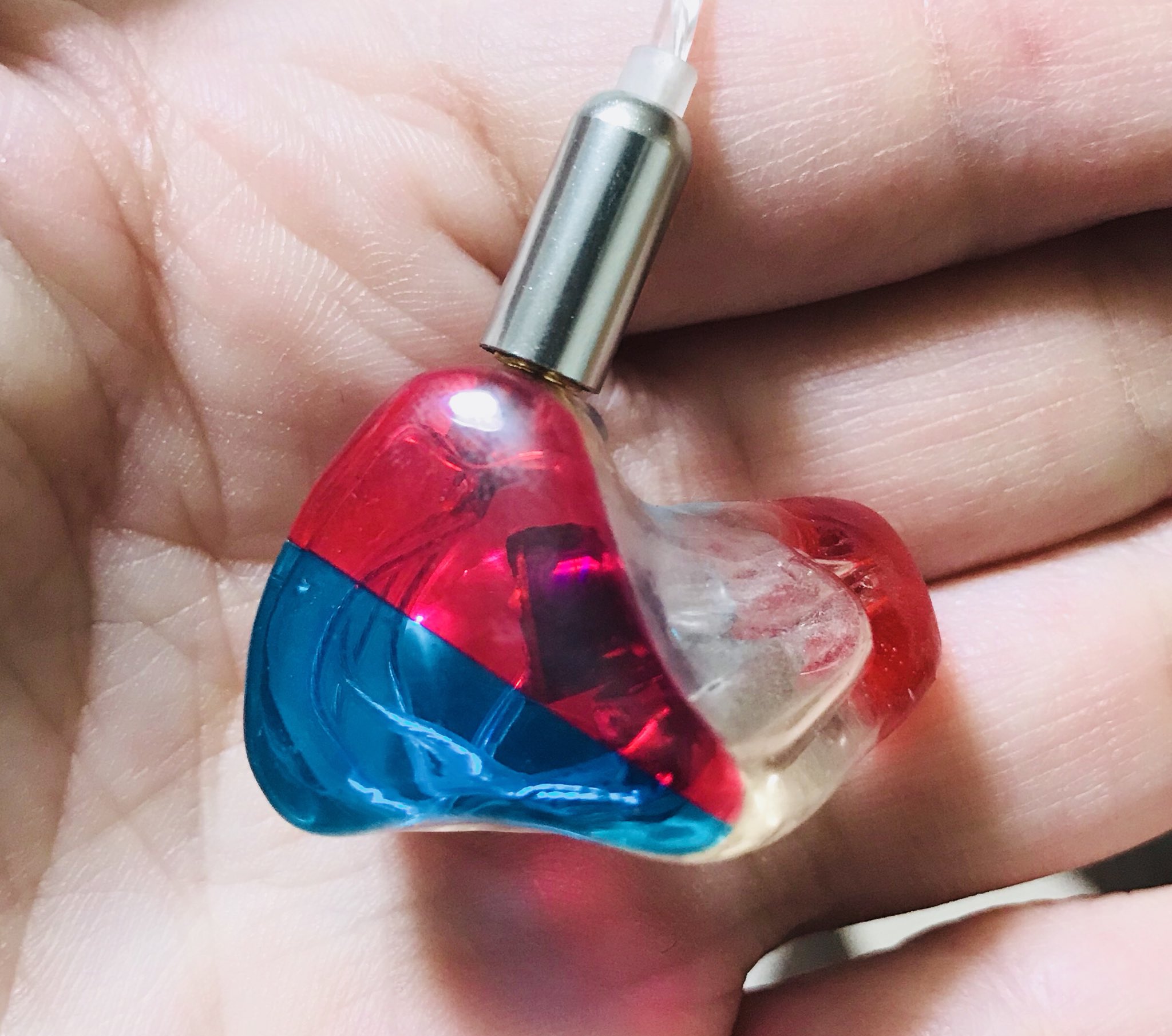 だから私は自作カスタムiem V Twitter 片方完成 W やっぱ透明シェルは難しい 自作カスタムiem T Co 1ynlkglwmf Twitter