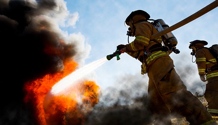 CIWM's tweet photo. Complying with Fire Prevention Plan requirements is essential to ensuring your waste site is protected against potential fire risks. Ensure you have the knowledge to implement and monitor a FPP effectively on your site. Course dates 20 &amp; 26 Feb - https://t.co/B2lv936XQM https://t.co/Fr8GKVmeQc