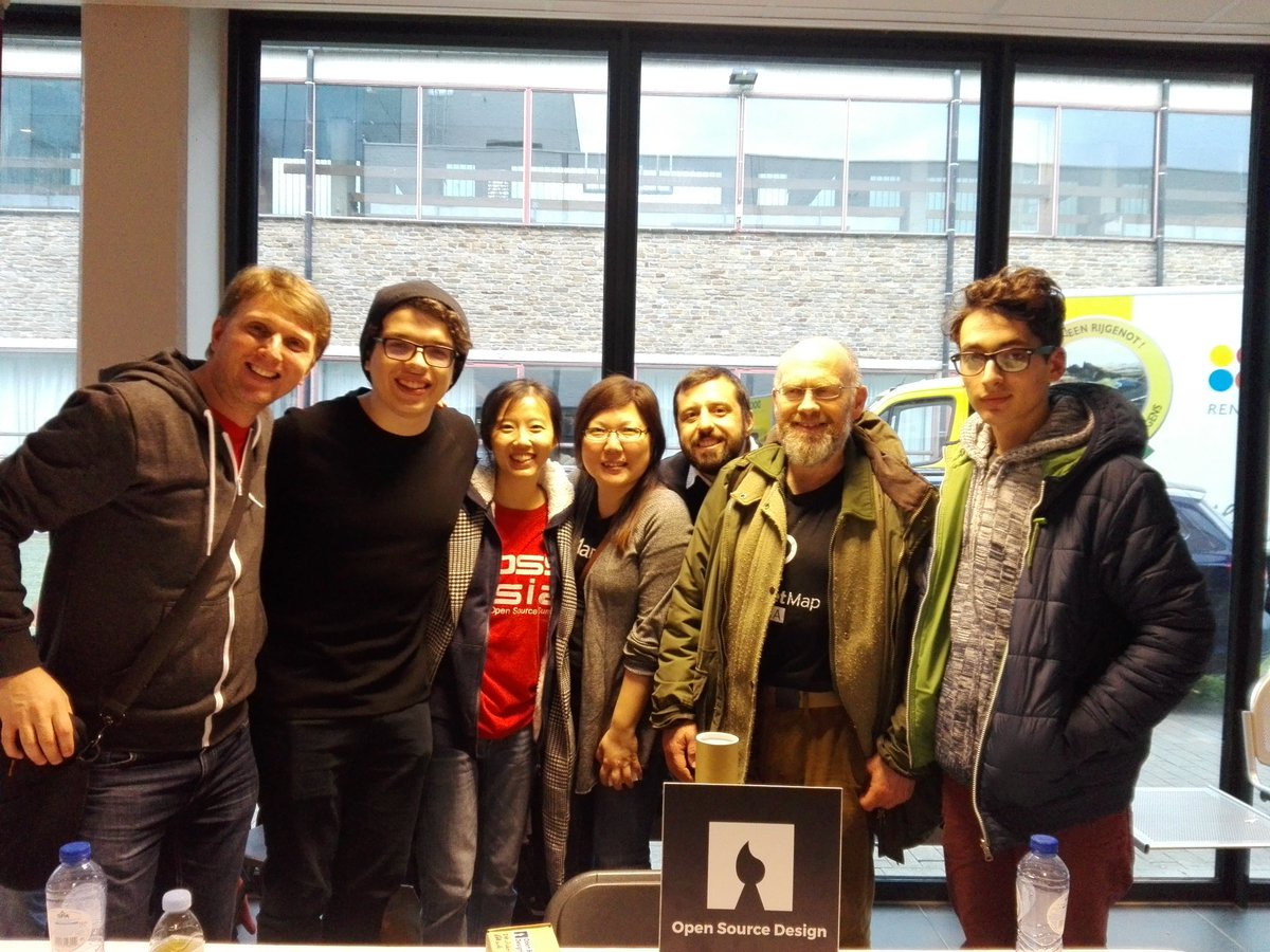 hpdang's tweet photo. Thanks @fosdem. Another wonderful event! I could see friends whom I only meet once a year #loving #freesoftware #open #community #sharing #friendship @cybette @elioqoshi @mariobehling @LGMeeting @libreoffice @fsfe @FFII @MySQL @fossasia @rskikuli @italovignoli @OpenSourceOrg https://t.co/EsUBlooXM0