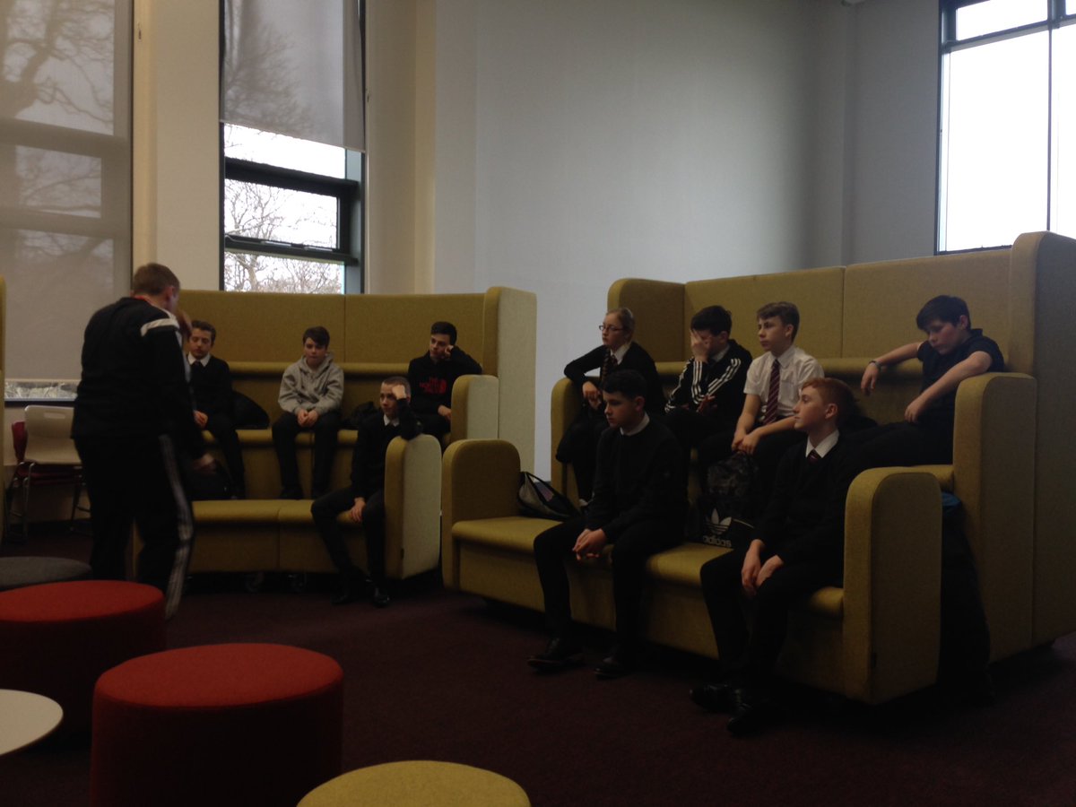 ScotFASouthWest's tweet photo. EDUCATION | Mark Reid from @SuppDirectScot is at @AyrAcademy_PE today delivering the insightful @FairPlayFound workshop @MathesonMichael @CashBackScot @Doug_SAyr #coloursofourscarves #tacklinginequalities #CB4C https://t.co/aIzsSqOXh1
